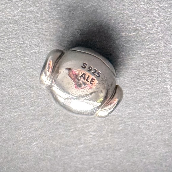 Pandora Dog head charm - Picture 2 of 3